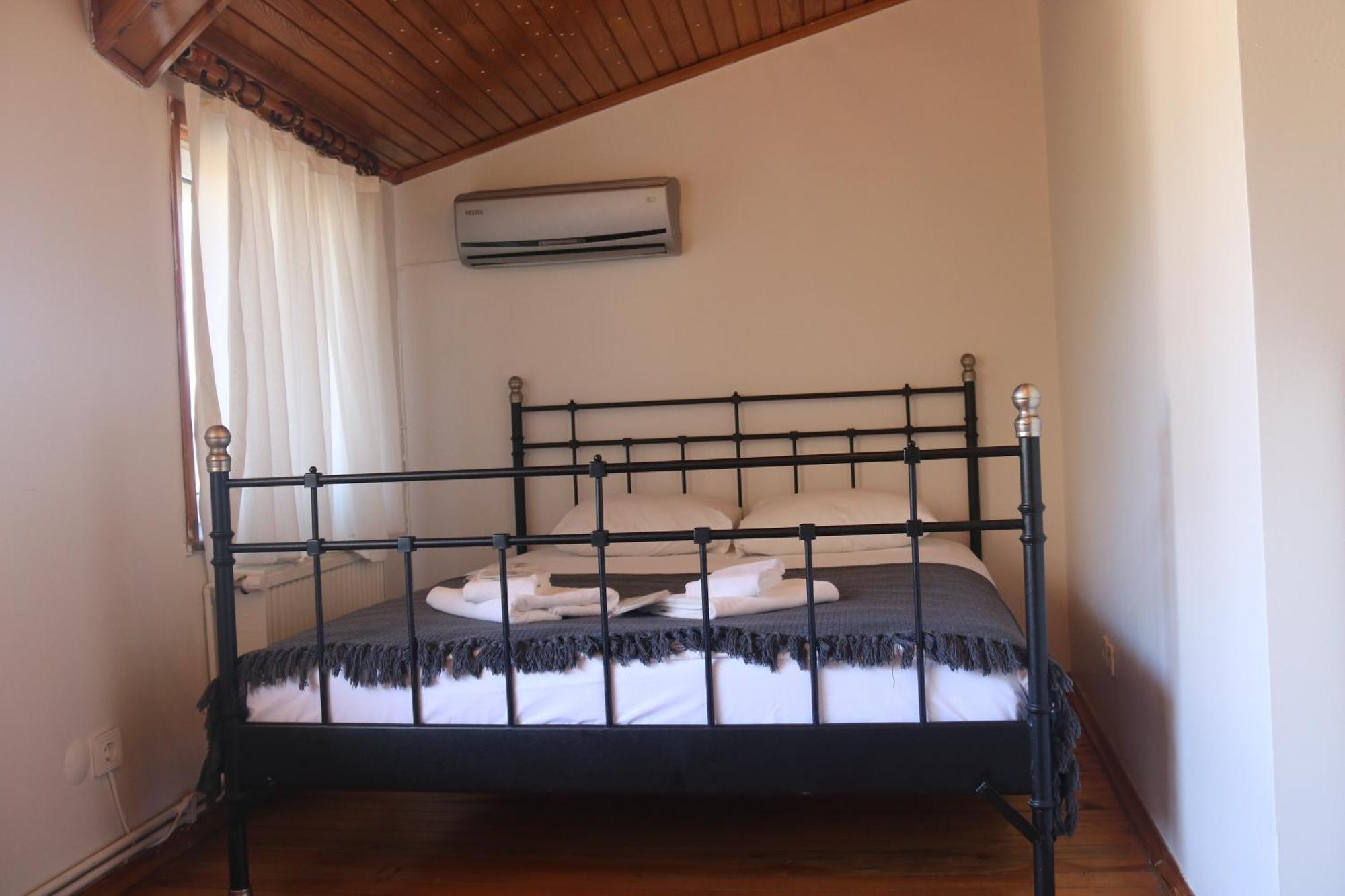 Karadağ Apart Hotel Adalar Bagian luar foto