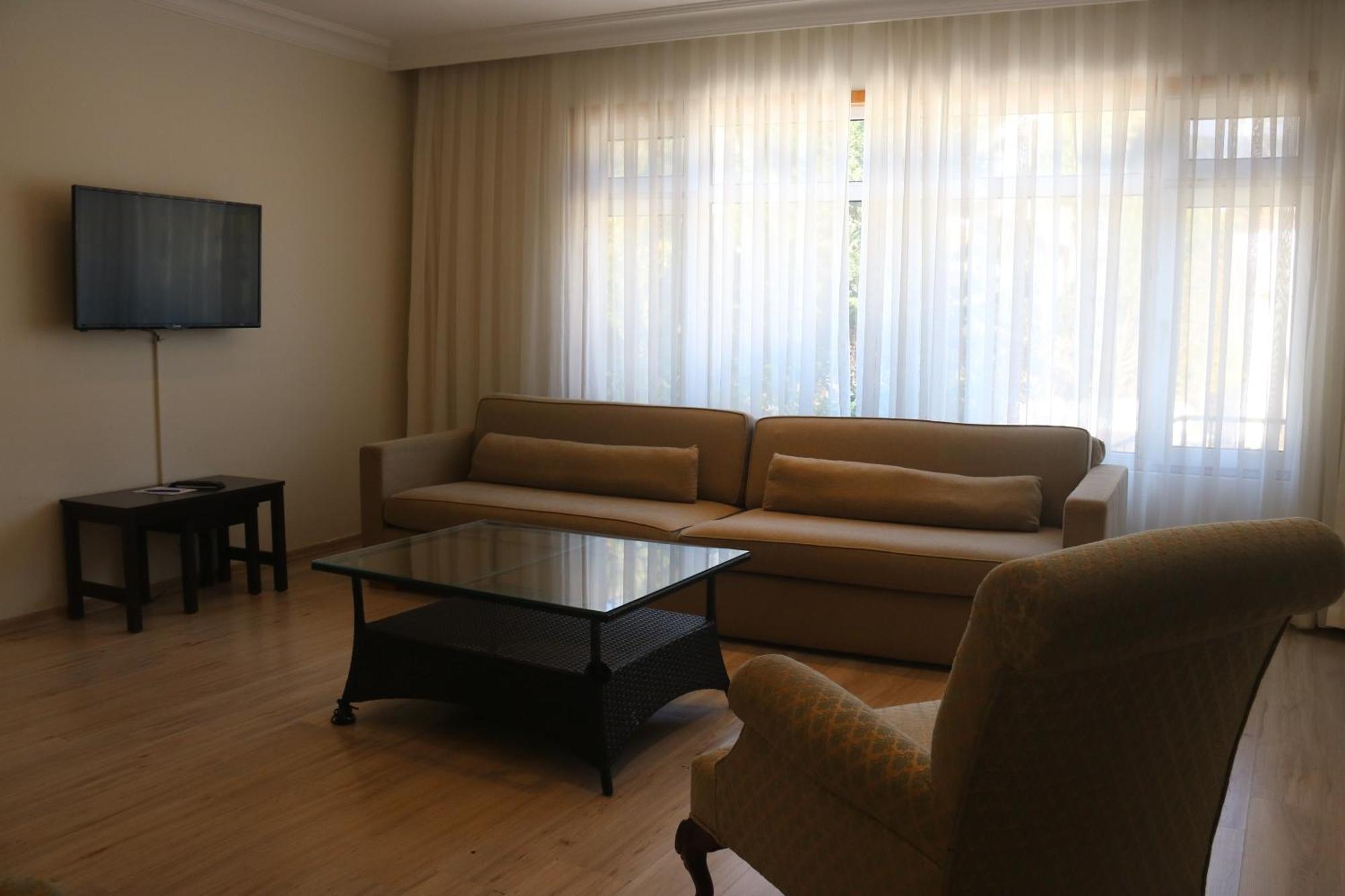 Karadağ Apart Hotel Adalar Bagian luar foto