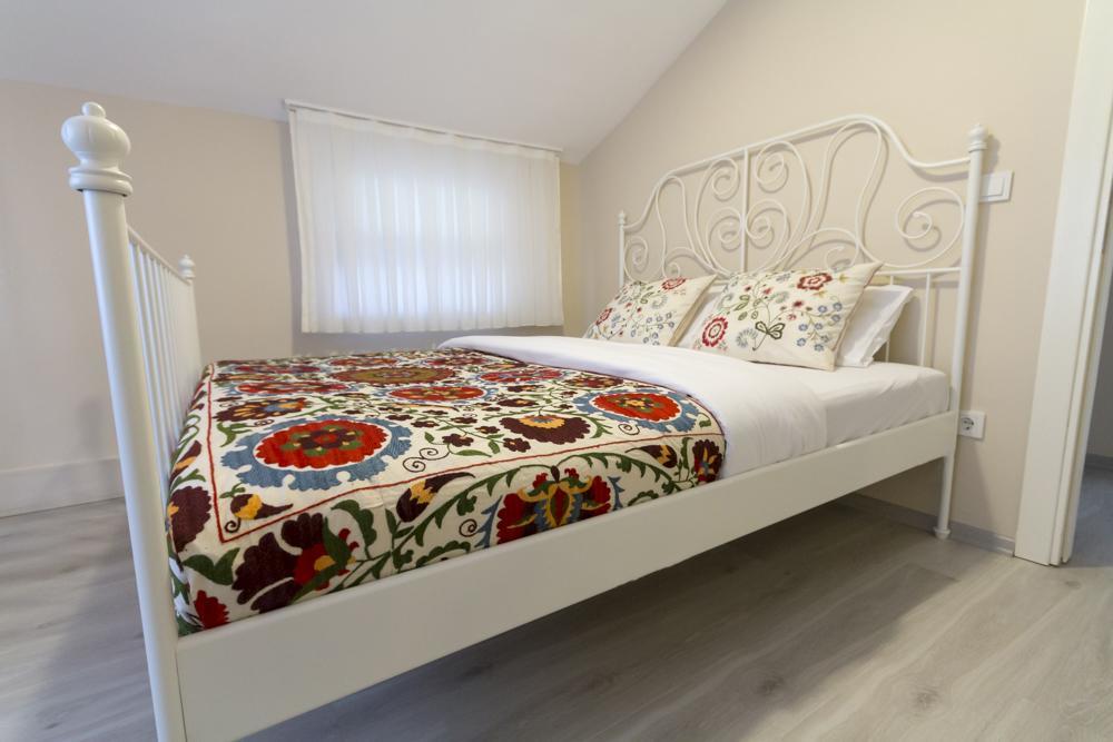 Karadağ Apart Hotel Adalar Bagian luar foto